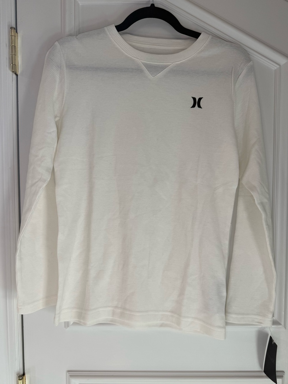 Boys — Hurley White Waffle Knit Long Sleeve Top — Size L (12-13) — NWT